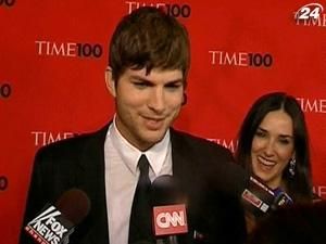 Деми Мур подала на развод Деми Мур подала на развод