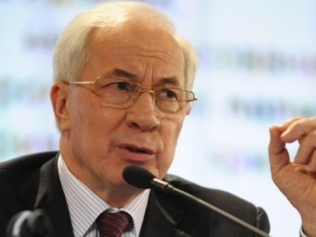 Азаров про зайнятість: Вакансії одні, а пропозиції - інші Азаров про зайнятість: Вакансії одні, а пропозиції - інші