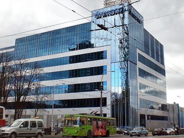 В Киеве налоговики заблокировали офис крупной компании