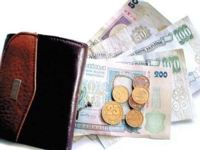 Украинцев заставят платить до 500 гривен за "летнее время" Украинцев заставят платить до 500 гривен за "летнее время"