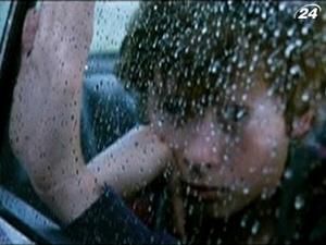 "Светлячки в саду" - почти автобиографическая лента Денниса Ли "Светлячки в саду" - почти автобиографическая лента Денниса Ли