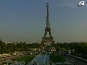 Франція: Від іммігрантів вимагатимуть знання французької мови Франція: Від іммігрантів вимагатимуть знання французької мови