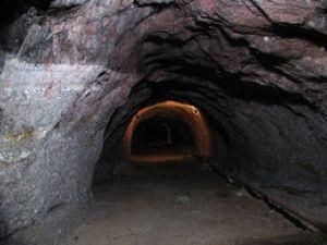 В Луганской области из-за отравления метаном погибли три человека В Луганской области из-за отравления метаном погибли три человека