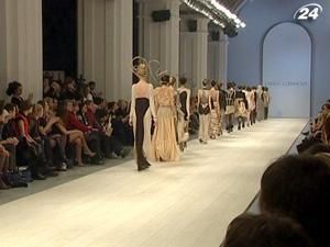 У Києві стартує Український тиждень моди на сезон весна-літо 2012 У Києві стартує Український тиждень моди на сезон весна-літо 2012