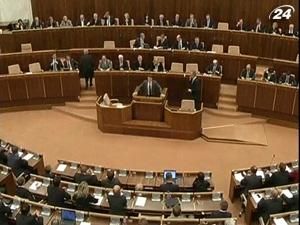 Парламент Словакии одобрил план расширения EFSF