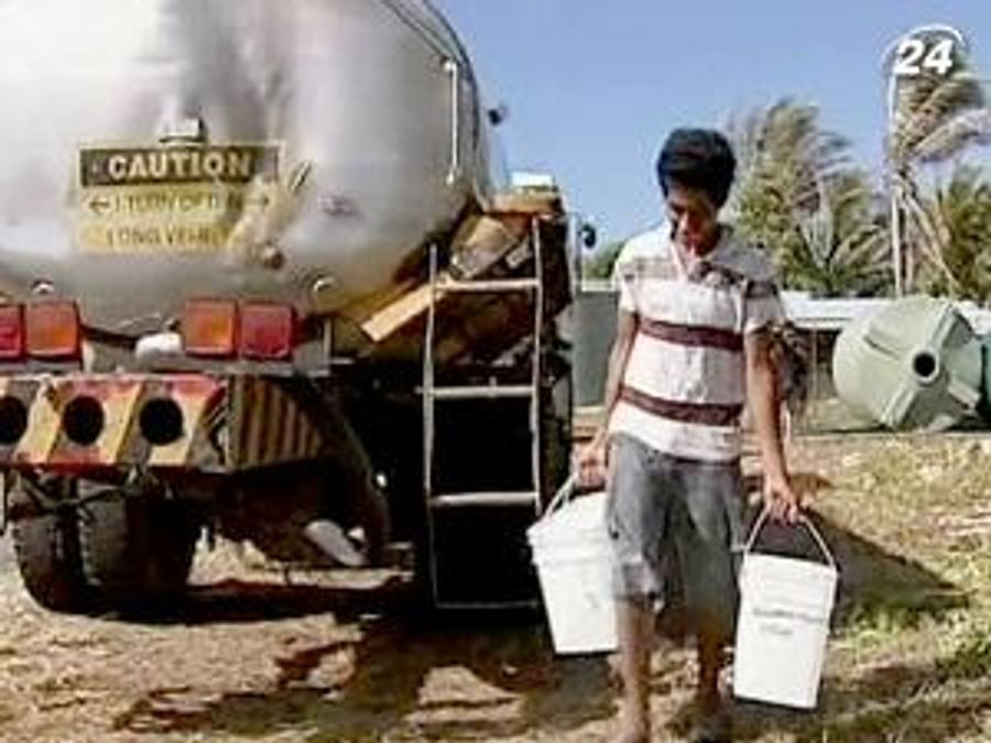В островных странах не хватает пресной воды В островных странах не хватает пресной воды