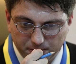 Кірєєв не пустив депутатів до Тимошенко Кірєєв не пустив депутатів до Тимошенко