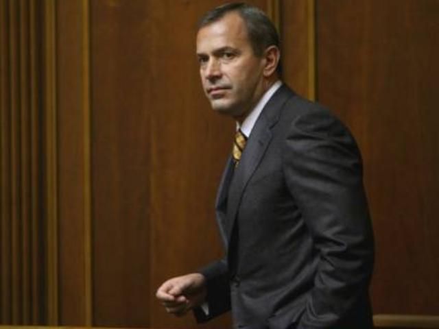 Клюев будет контролировать закупку лекарств Клюев будет контролировать закупку лекарств