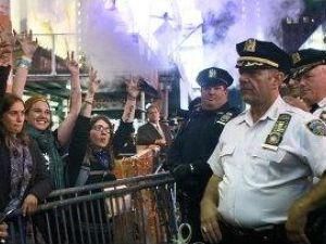 У Нью-Йорку поліція затримала більше 70 учасників акцій протесту 