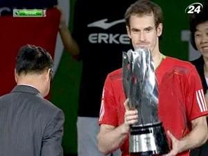 Маррей вдруге поспіль став переможцем шанхайського Мастерсу Маррей вдруге поспіль став переможцем шанхайського Мастерсу