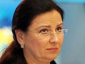 Богословская "ляпнула" лишнее в эфире на Януковича (Видео) Богословская "ляпнула" лишнее в эфире на Януковича (Видео)