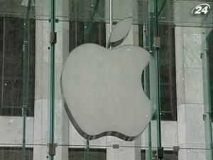 В первый день продаж iPhone 4S акции Apple установили рекорд