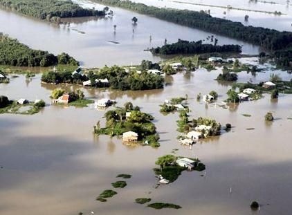 Внаслідок повені у В'єтнамі загинуло 55 осіб