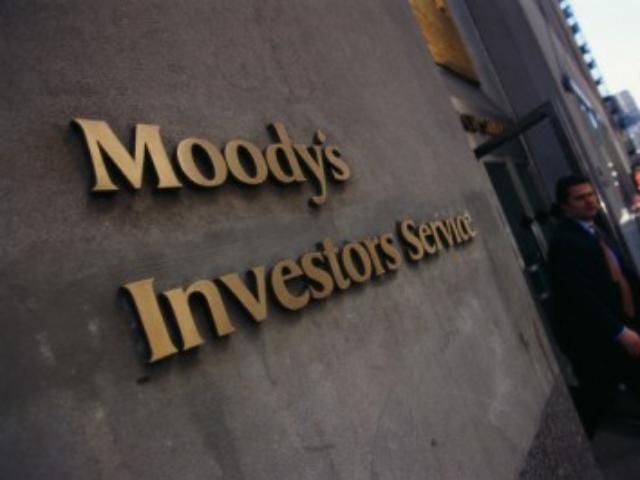 Moody's угрожает Франции снижением рейтинга