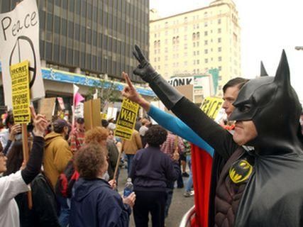 ЗМІ: У фільмі про Бетмена покажуть акцію "Окупуй Волл-Стріт" ЗМІ: У фільмі про Бетмена покажуть акцію "Окупуй Волл-Стріт"