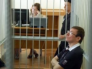 Луценку допомогли, він "може продовжувати засідання" Луценку допомогли, він "може продовжувати засідання"