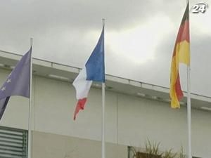 Guardian: Европейский фонд финансовой стабильности могут увеличить до 2 трлн. евро Guardian: Европейский фонд финансовой стабильности могут увеличить до 2 трлн. евро