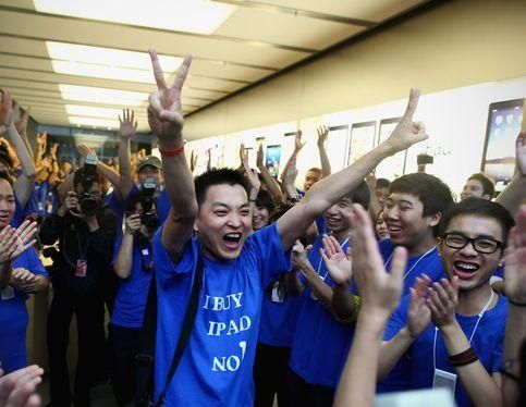 Китай став другим у світі ринком збуту для Apple