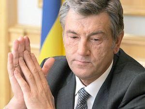 Ющенко вимагає у Москаля відшкодувати 1 гривню