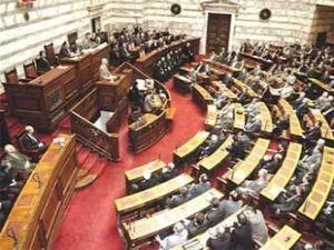 Влада Греції попередньо схвалила нові скорочення Влада Греції попередньо схвалила нові скорочення