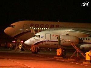 В симферопольском аэропорту вынужденную посадку совершил самолет В симферопольском аэропорту вынужденную посадку совершил самолет