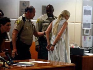 Линдсей Лохан отправили за решетку Линдсей Лохан отправили за решетку