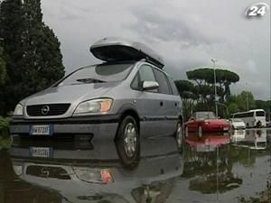 Італія: під час зливних дощів у підвалі загинула людина