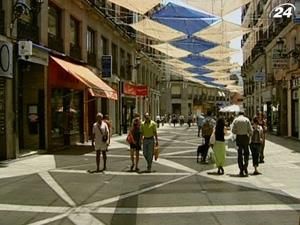 Цены на жилье в Испании и дальше снижаются