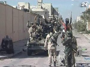 The Guardian: Перед смертью Каддафи просил повстанцев не стрелять The Guardian: Перед смертью Каддафи просил повстанцев не стрелять