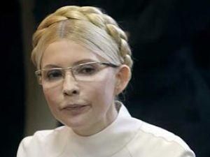 Через біль у спині, Тимошенко погано ходить