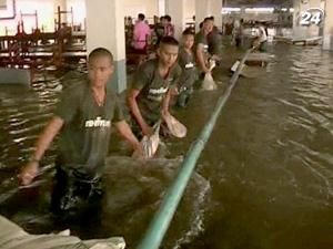Таїланд переживає один з найбільших паводків за останні 70 років