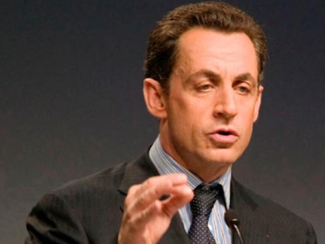 Саркозі похвалився прогресом у переговорах з Меркель Саркозі похвалився прогресом у переговорах з Меркель