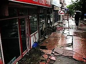 Землетрясение в Турции: Под завалами могли оказаться очень много людей