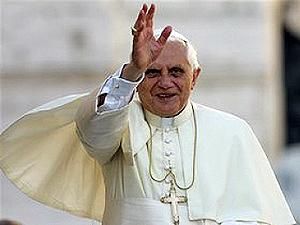 Папа Римський запропонував спосіб виходу із "боргової кризи"