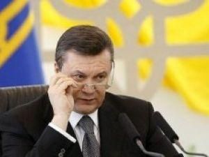 Фідель Кастро похвалився перед Януковичем хорошим самопочуттям Фідель Кастро похвалився перед Януковичем хорошим самопочуттям