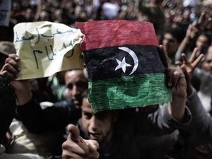 Нова влада Лівії просить продовжити операцію НАТО в країні ще на місяць