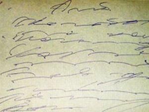 Нерозбірливий почерк лікарів вбиває 25% пацієнтів Нерозбірливий почерк лікарів вбиває 25% пацієнтів