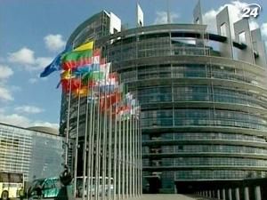 Європарламент вимагає допустити Тимошенко до участі у виборах