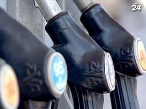 Українські автозаправні станції скоротили продаж пального