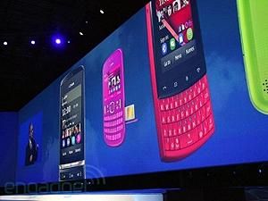 Nokia представила бюджетні телефони з QWERTY-клавіатурою і „Angry Birds“ Nokia представила бюджетні телефони з QWERTY-клавіатурою і „Angry Birds“