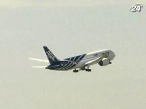 Dreamliner вирушив у перший комерційний рейс