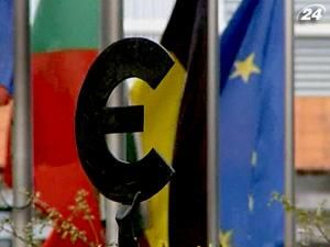 Переговори ЄС з банками - держателями грецьких держоблігацій тимчасово призупинено Переговори ЄС з банками - держателями грецьких держоблігацій тимчасово призупинено