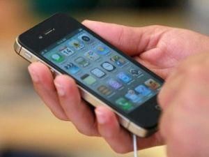 Samsung не зірвав початок продажу iPhone 4S в Італії