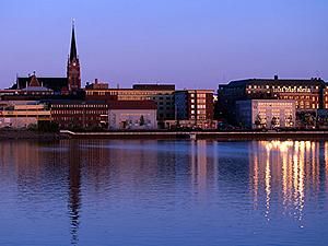 Facebook охолоджуватиме сервери повітрям з вулиці Facebook охолоджуватиме сервери повітрям з вулиці