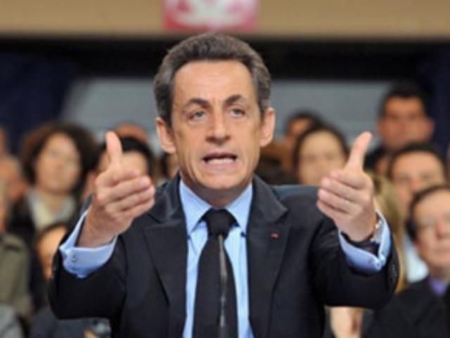 Саркози хочет сэкономить еще 6-8 миллиардов евро Саркози хочет сэкономить еще 6-8 миллиардов евро