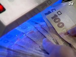 НБУ переконує, що гривня не впаде НБУ переконує, що гривня не впаде