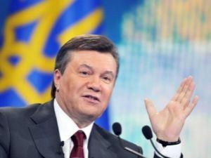 Янукович роздав ордени прокурорам