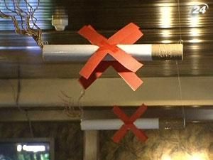 Курильщиков в России будут пугать плохими зубами на пачках из-под сигарет Курильщиков в России будут пугать плохими зубами на пачках из-под сигарет