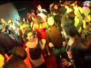 15 долларов и танцевальные площадки ночных клубов Сеула - ваши 15 долларов и танцевальные площадки ночных клубов Сеула - ваши