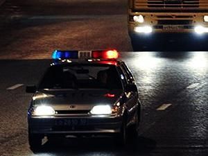 В Москве голый и пьяный водитель разбил 13 гражданских и 4 полицейских машины
